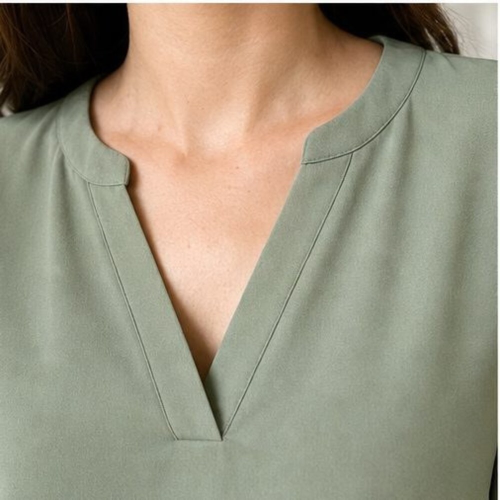 Sage V Neck Top - Picture 4 of 6